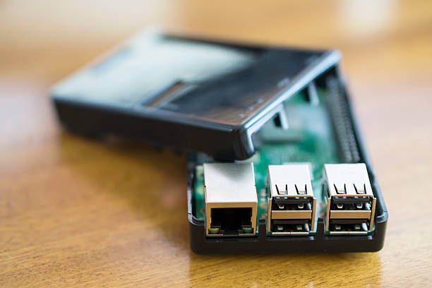 What Can I do With Raspberry Pi Zero w | Raspberry Pi Zero W Projects