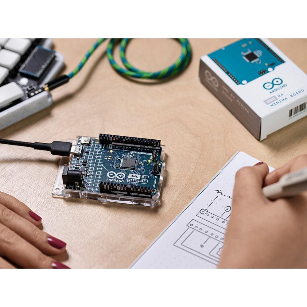 Arduino Uno R4 Minima