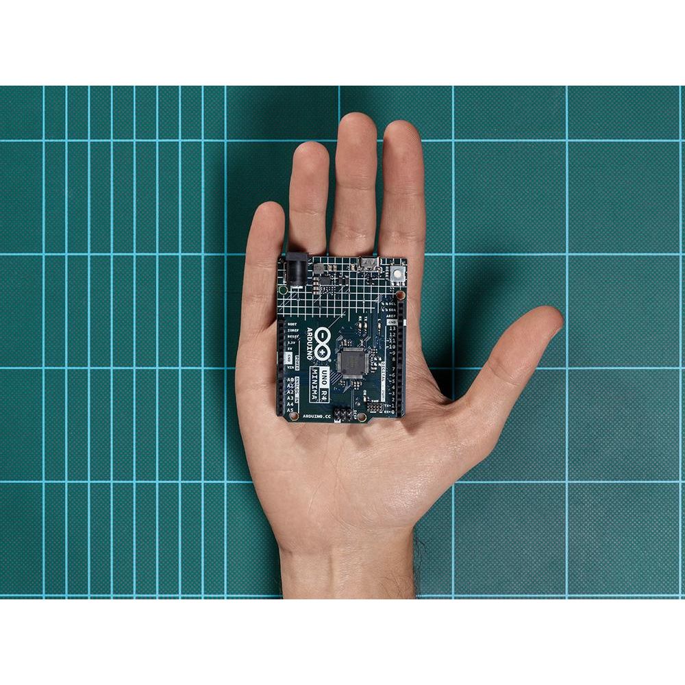 Arduino Uno R4 Minima