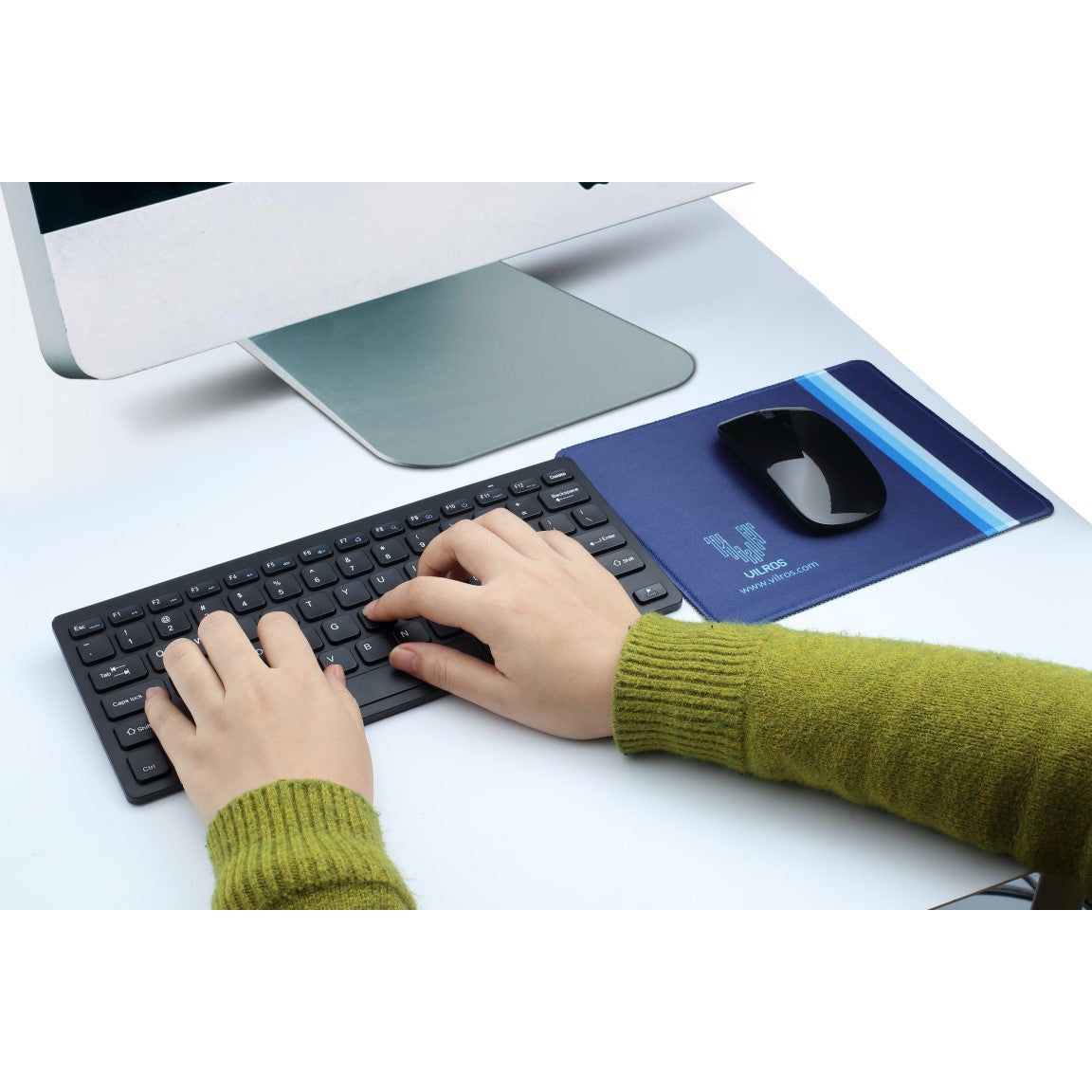 11 Inch Wireless Keyboard And  Mouse and Bonus Mousepad Refurbished