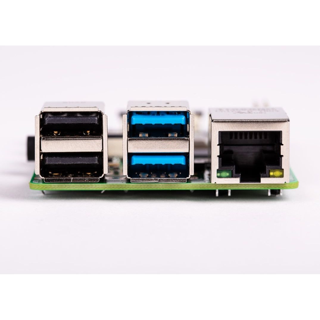 Raspberry Pi 4 Model B with HDMI Female to Micro HDMI Male Adapter-USB-USB-C Adapter-Heatsink
